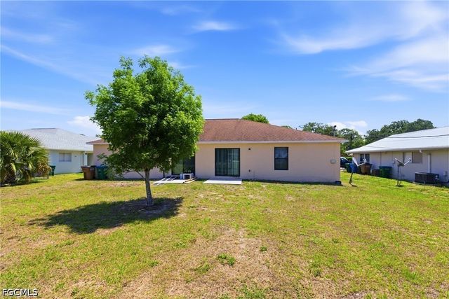 1018-1020 SE 24th AVE, Cape Coral, FL 33990