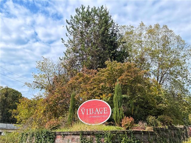 203 Sonie Dr, Ohio Twp, PA 15143