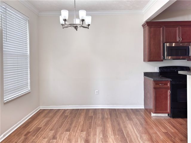 203 Sonie Dr, Ohio Twp, PA 15143