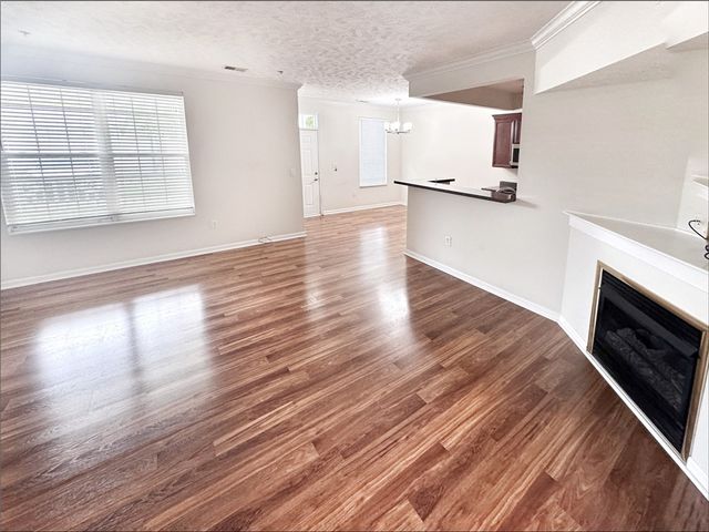 203 Sonie Dr, Ohio Twp, PA 15143