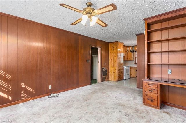 209 Purvis Lane, Archdale, NC 27263