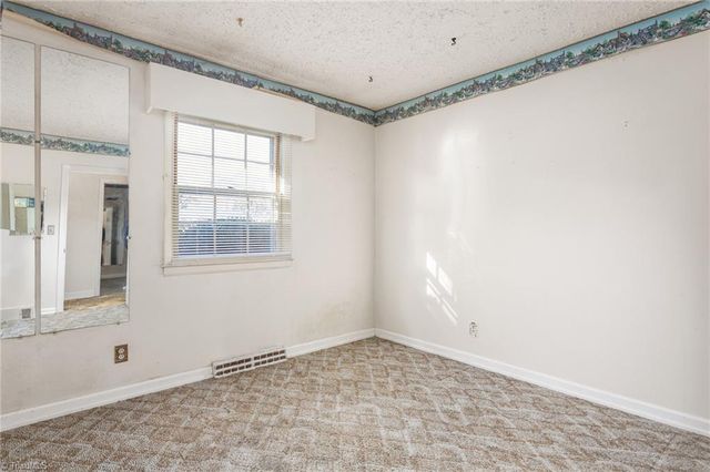 209 Purvis Lane, Archdale, NC 27263