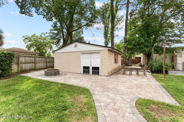 6802 PROVOST Road N, Jacksonville, FL 32216