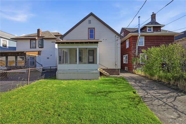67 East Hazeltine Avenue, Tonawanda, NY 14217