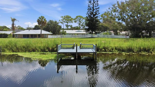 548 SW Aster Road, Port St. Lucie, FL 34953