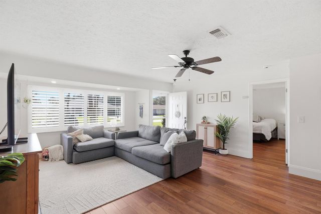 548 SW Aster Road, Port St. Lucie, FL 34953