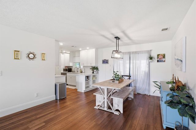 548 SW Aster Road, Port St. Lucie, FL 34953