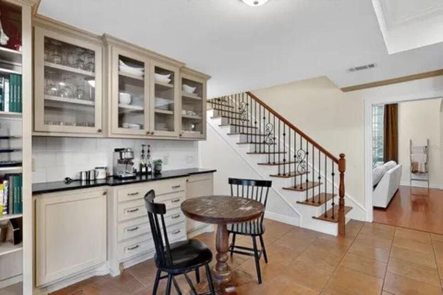 2806 Sausalito Drive, Carrollton, TX 75007