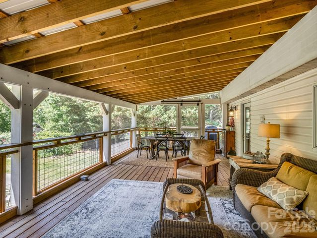 536 Maple Street, Brevard, NC 28712