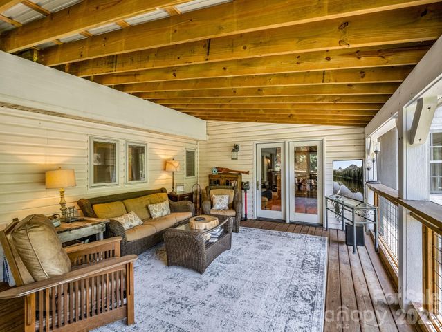 536 Maple Street, Brevard, NC 28712