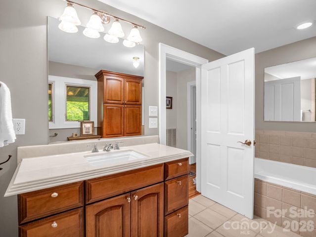 536 Maple Street, Brevard, NC 28712
