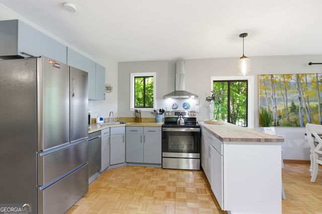 92 Boulder Lane, Rabun Gap, GA 30568