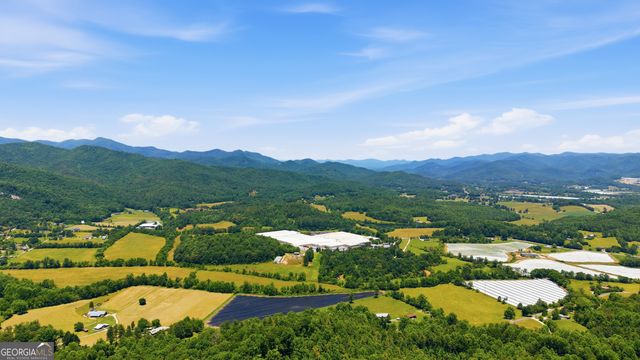 92 Boulder Lane, Rabun Gap, GA 30568