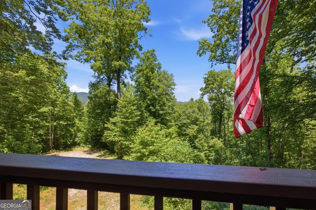 92 Boulder Lane, Rabun Gap, GA 30568