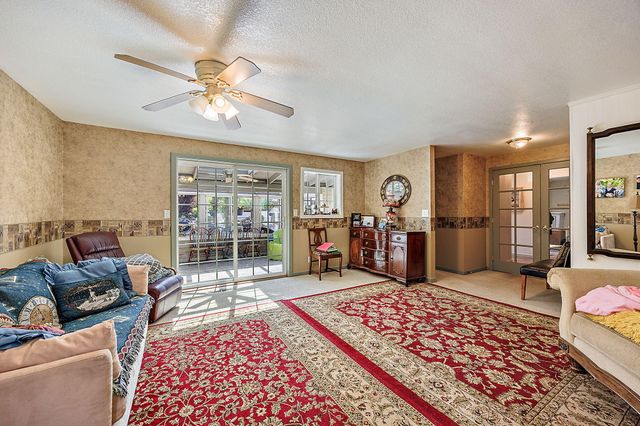 451 E Ashland Lane, Ashland, OR 97520