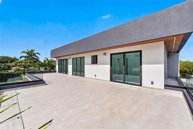 9833 N Miami Ave, Miami Shores, FL 33150