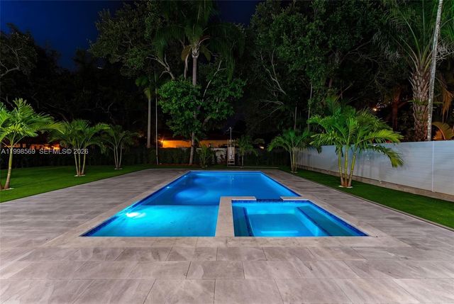 9833 N Miami Ave, Miami Shores, FL 33150
