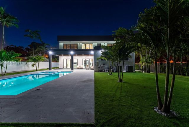 9833 N Miami Ave, Miami Shores, FL 33150