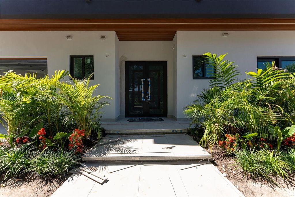 9833 N Miami Ave, Miami Shores, FL 33150