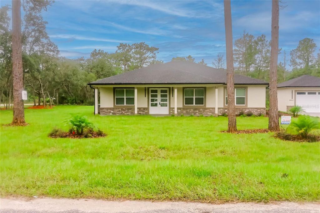 30642 SAFFRON AVENUE, Eustis, FL 32736