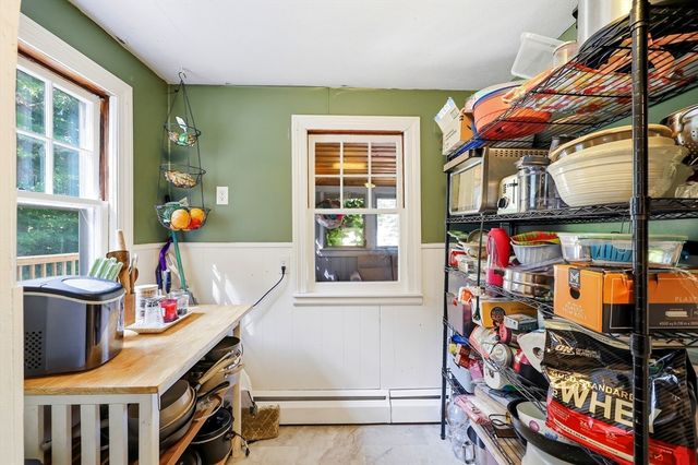 219 Old Warren Rd, Palmer, MA 01069