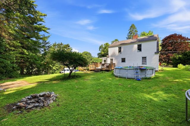 219 Old Warren Rd, Palmer, MA 01069