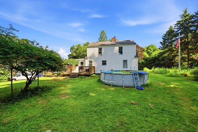 219 Old Warren Rd, Palmer, MA 01069