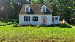 219 Old Warren Rd, Palmer, MA 01069