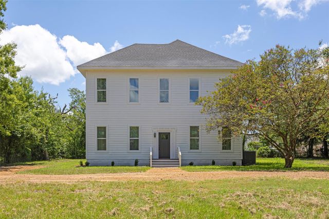 102 Clegg Street, Trinity, TX 75862