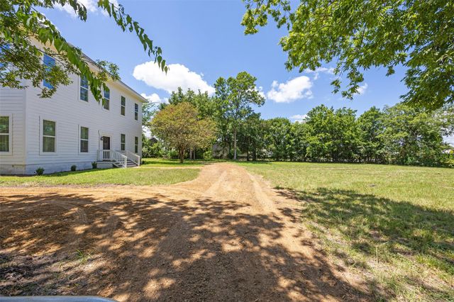 102 Clegg Street, Trinity, TX 75862
