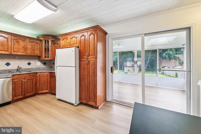 3 WOODS AVE, Glen Burnie, MD 21061