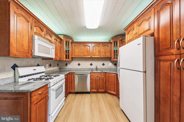 3 WOODS AVE, Glen Burnie, MD 21061