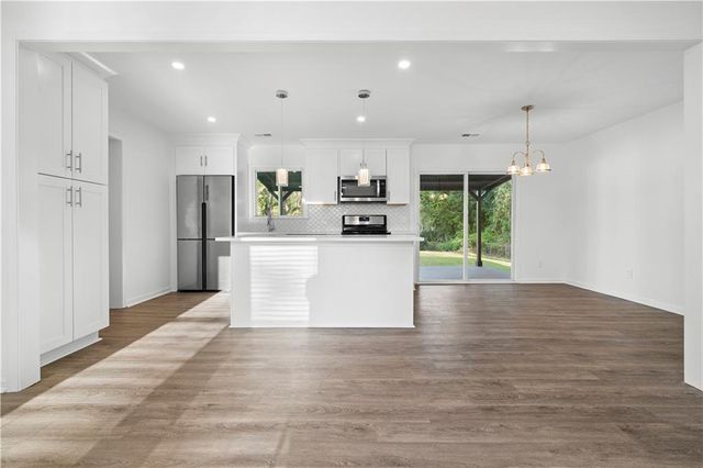 2090 Fairburn Road SW, Atlanta, GA 30331