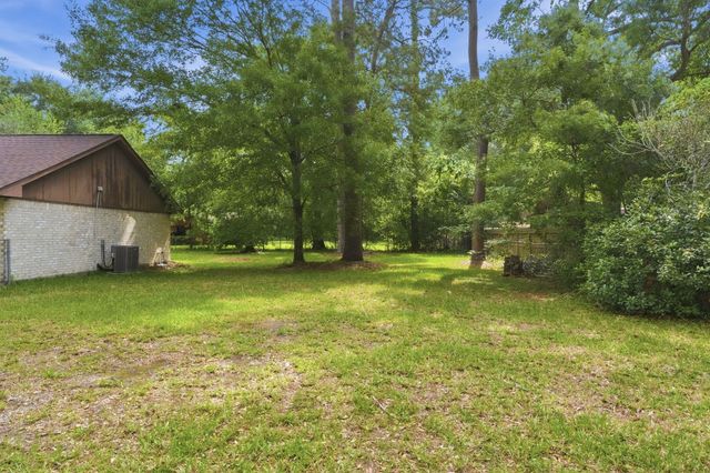 1200 Williams Street, Cleveland, TX 77327