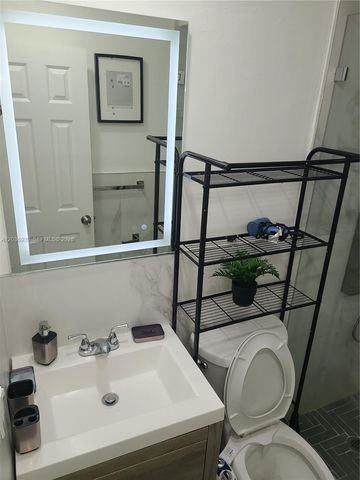 168 NW 32nd St 6, Miami, FL 33127