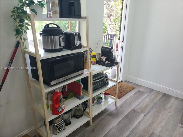 168 NW 32nd St 6, Miami, FL 33127