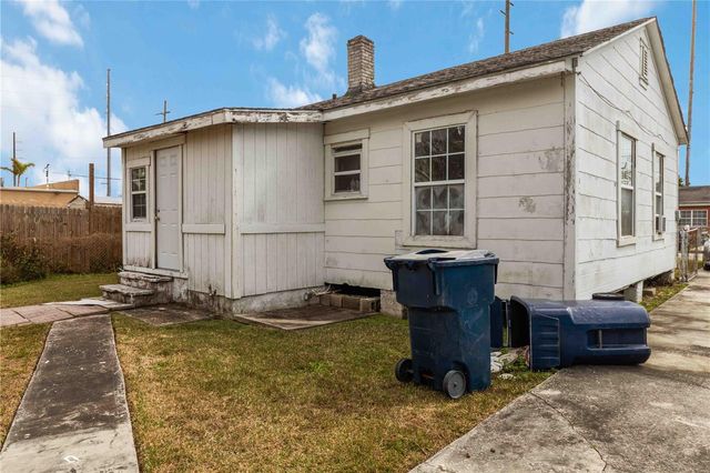 2014 HEMLOCK STREET, Tampa, FL 33605