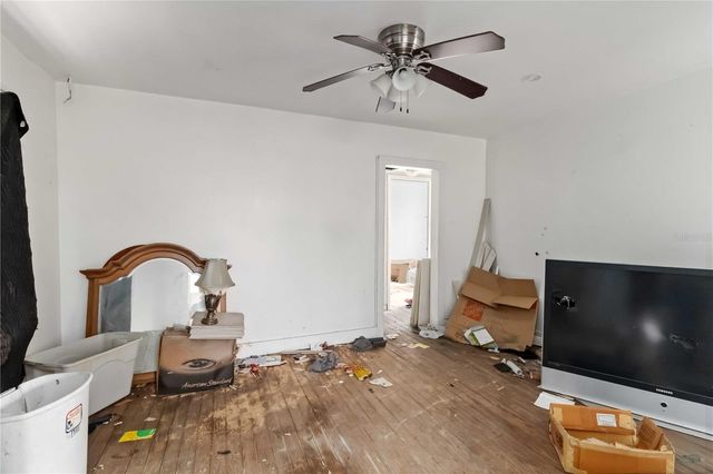 2014 HEMLOCK STREET, Tampa, FL 33605