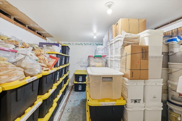 14376 N 6000 W, Garland, UT 84312