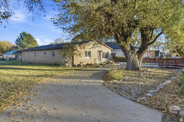 14376 N 6000 W, Garland, UT 84312