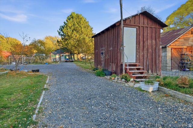 14376 N 6000 W, Garland, UT 84312