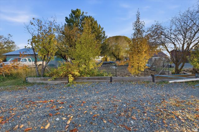 14376 N 6000 W, Garland, UT 84312