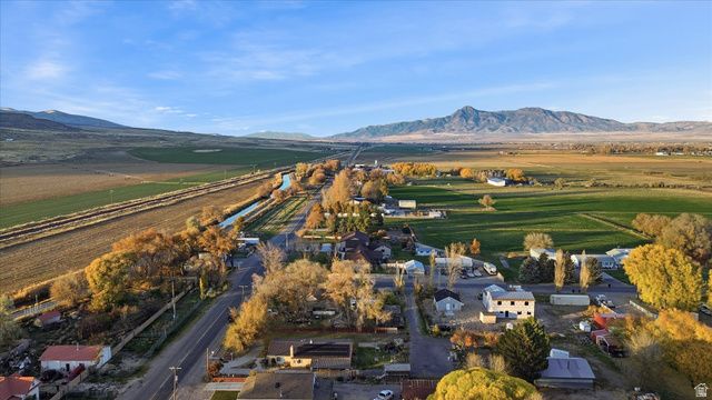 14376 N 6000 W, Garland, UT 84312