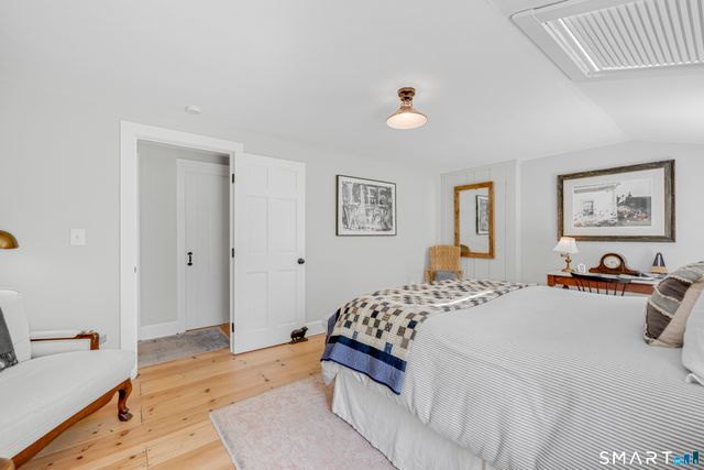 1000 Bassett Road, Watertown, CT 06795