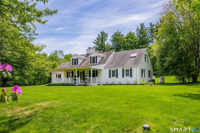 1000 Bassett Road, Watertown, CT 06795