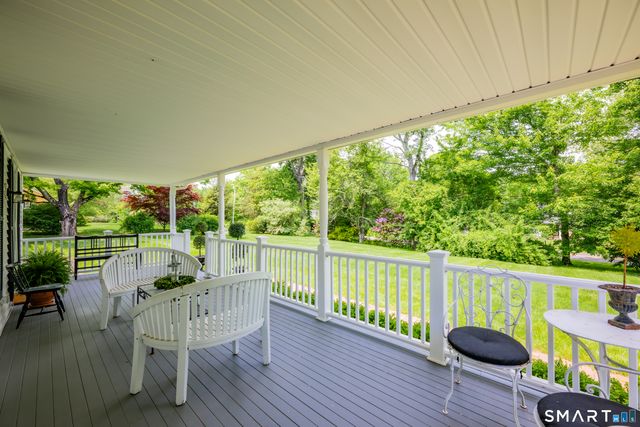 1000 Bassett Road, Watertown, CT 06795