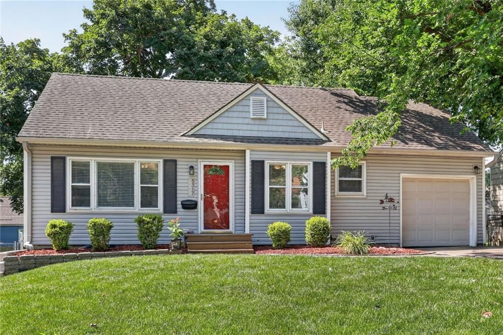 5317 W 50th Terrace, Roeland Park, KS 66205