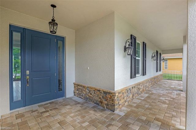 37 SE 23rd AVE, Cape Coral, FL 33990