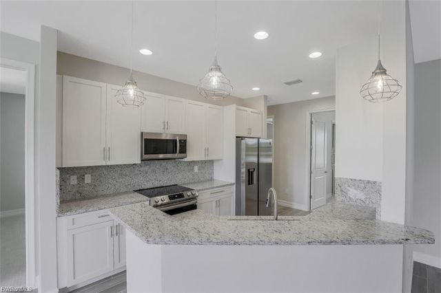 37 SE 23rd AVE, Cape Coral, FL 33990