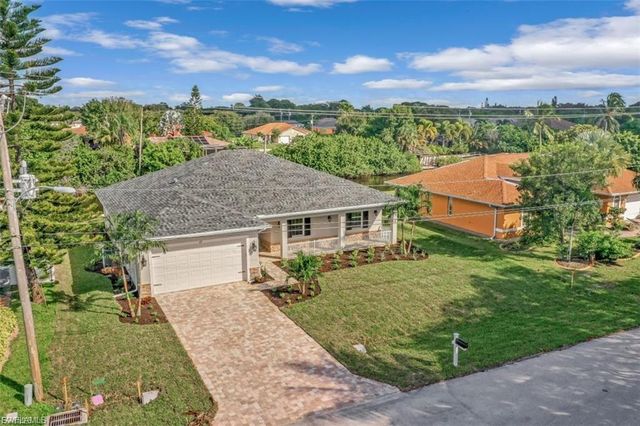 37 SE 23rd AVE, Cape Coral, FL 33990